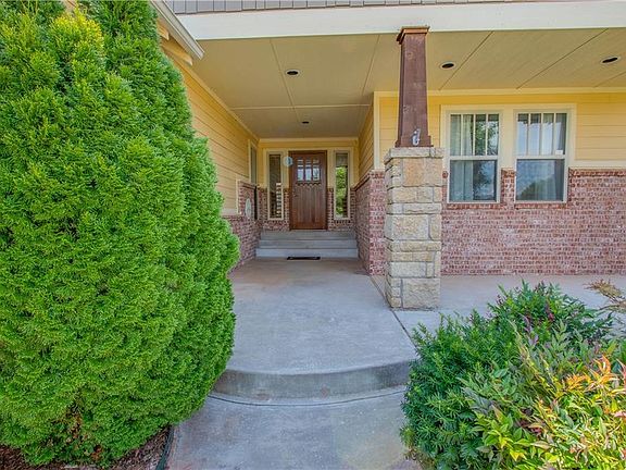 4th image of 4216 Stratford Pl