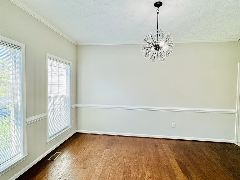 52 Lightfoot Dr — Photo 4