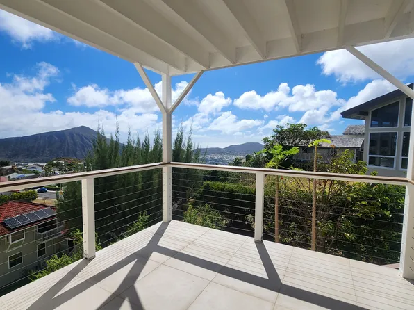 1145 Kaumoku St, Honolulu, HI 96825