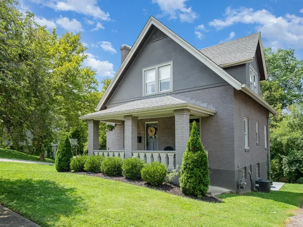 4101 Watterson St, Cincinnati, OH 45227