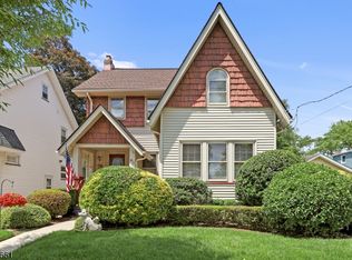 63 Warren Ave, Hawthorne, NJ