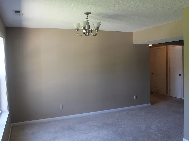 2699 Debbie Ln — Photo 6