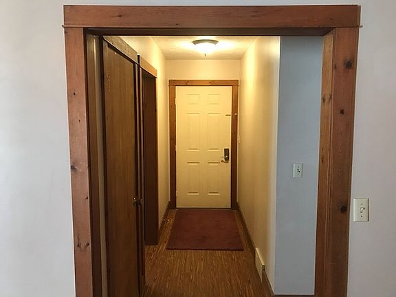 2nd image of 339 S Walnut St