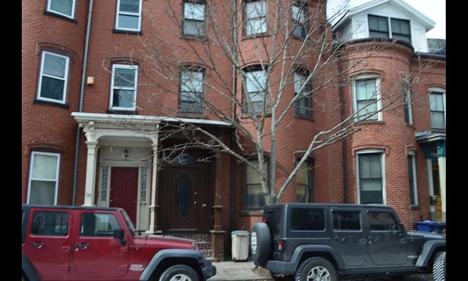 2nd image of 137 North St