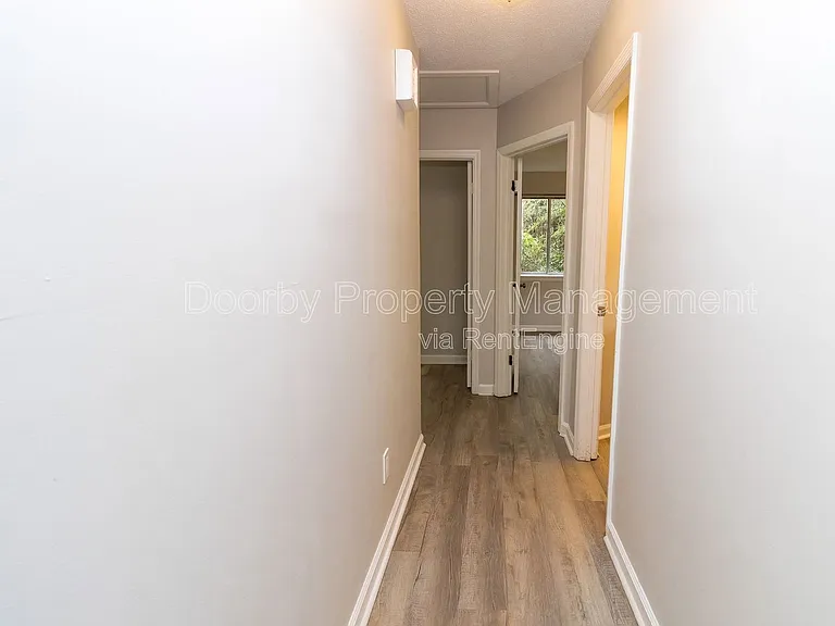 7205 Sterling Rd — Photo 8