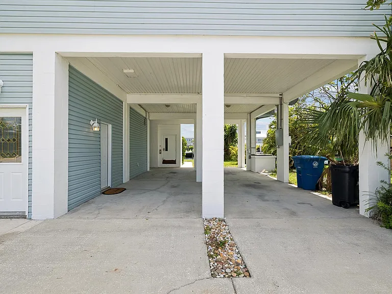 3272 Minnow Creek Dr — Photo 61