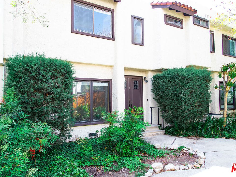 1st image of 3200 Fairesta St APT 11
