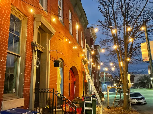 1012 Hollins St APT 1, Baltimore, MD 21223