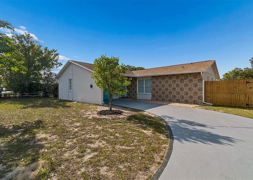 1st image of 9015 FOREST OAKS BOULEVARD