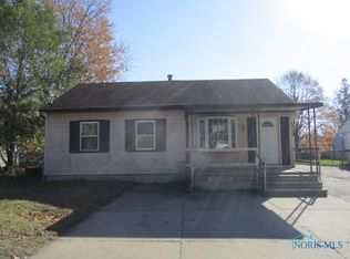 6729 Burnham Green Rd, Toledo, OH 43615