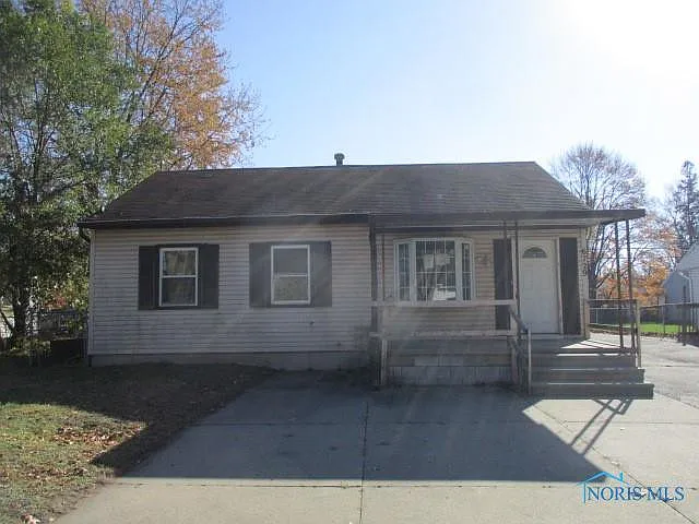 6729 Burnham Green Rd photo 1
