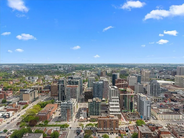 134 York St #1203 — Photo 30