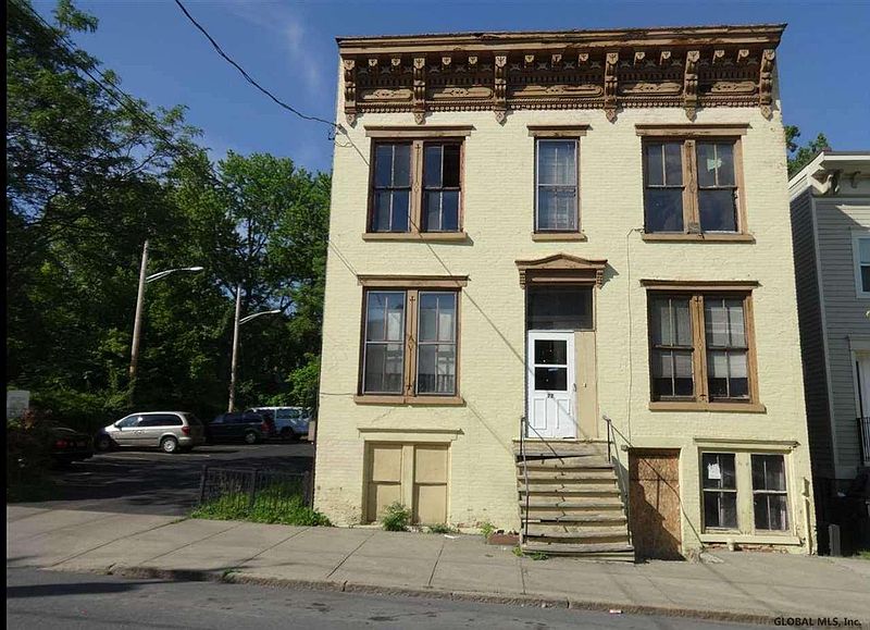 3rd image of 75-77 2ND Street