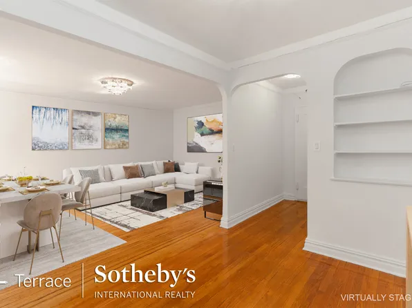 114-20 Queens Boulevard image 5 of 21