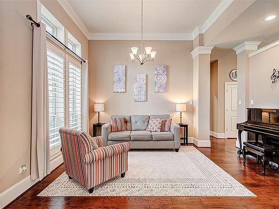 5th image of 10319 Monticello Hill Dr