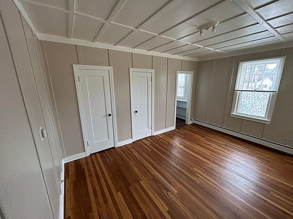 4th image of 1810 1/2 11th Ave #2