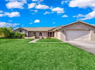 16 Claridge Ct S, Palm Coast, FL 32137