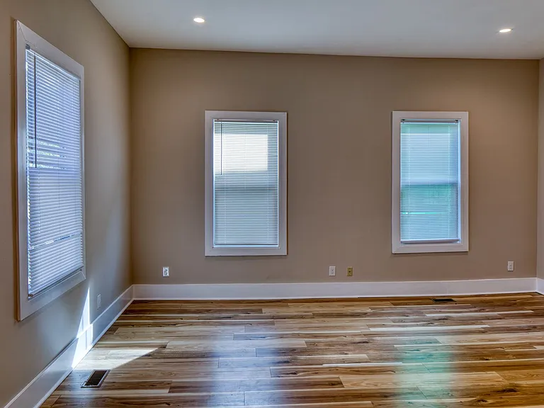 1114 E Anderson St #A — Photo 29