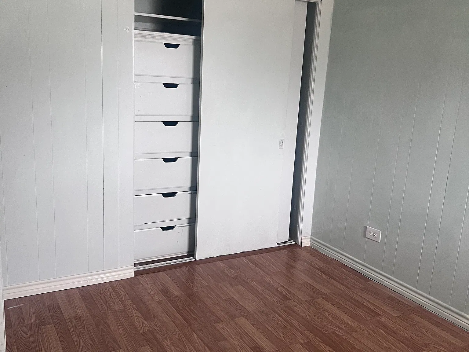 2 bed, $1,300 — Photo 2