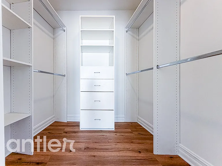 1241 S Sherbourne Dr #GPH5 — Photo 13