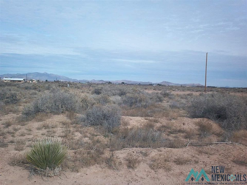 1st image of Pajarito Rd SE