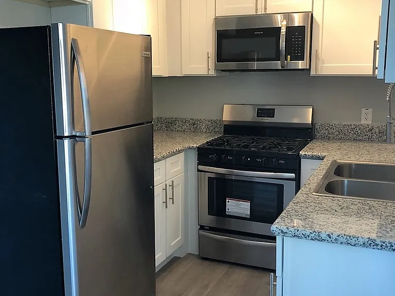 4533 Contour Blvd. — Photo 82