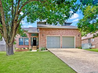 710 Stoneway Dr, San Antonio, TX 78258