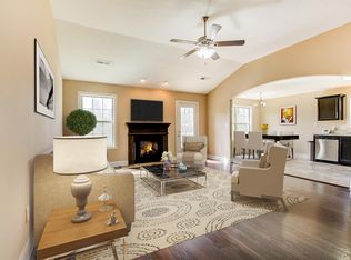 227 Azalea Dr, Oak Grove, KY 42262