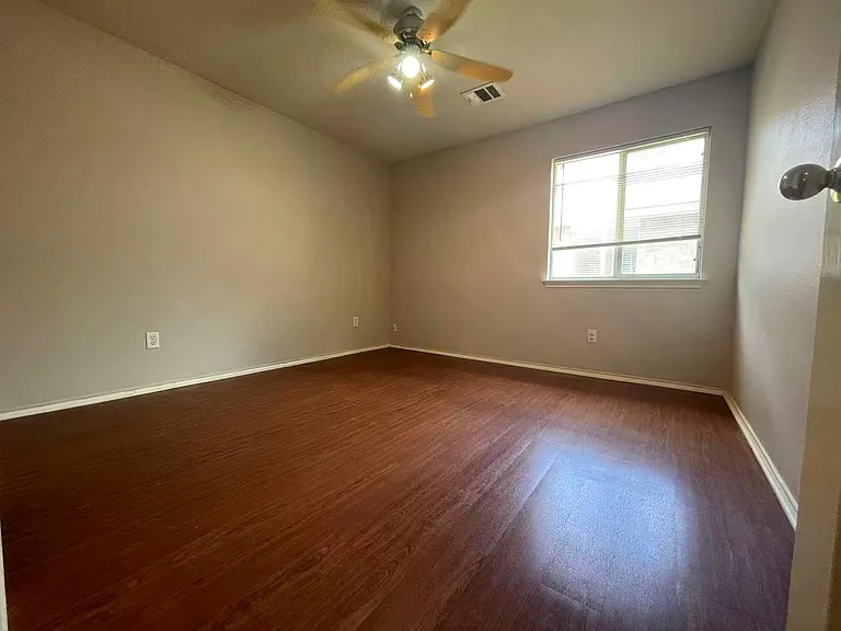 2416 Socorro Bnd — Photo 9