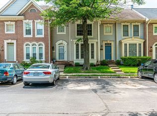 3938 Valley Ridge Dr, Fairfax, VA 22033