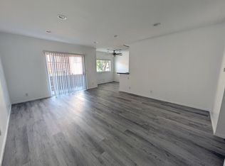 5349 Newcastle Ave APT 64, Encino, CA 91316