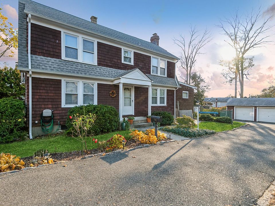 1st image of 84 Perry Ave