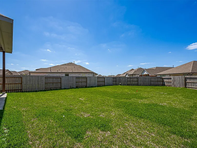 2405 Seamist Cove Ln — Photo 50