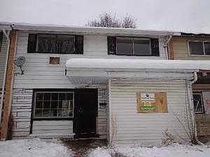 1st image of 448 W 136th Pl