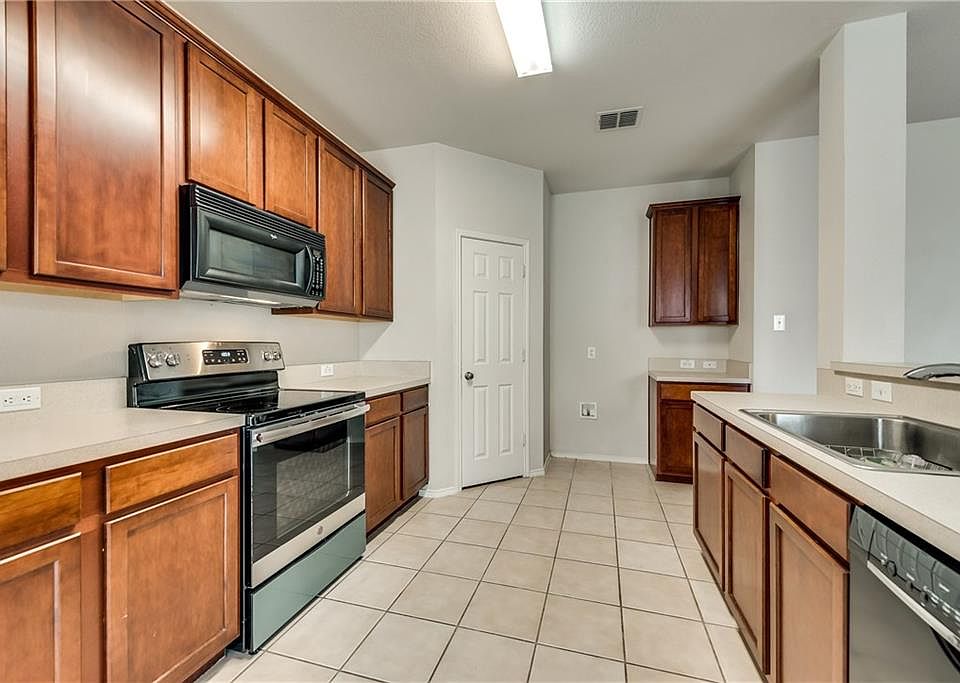 1st image of 5729 Touchstone Dr