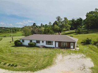 1222 N 1000th Rd, Lawrence, KS 66047