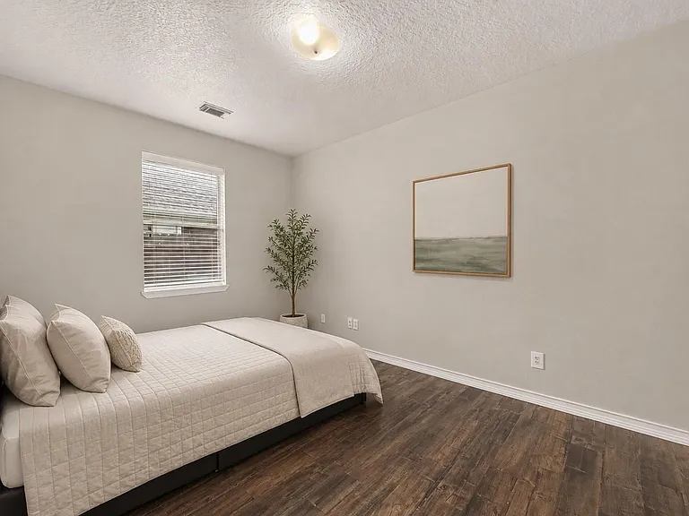 20822 Figurine Ct — Photo 21