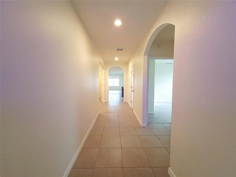 4986 SW 97th Pl — Photo 3