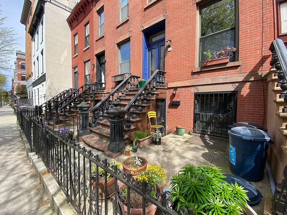 1st image of 507 6th Ave #1