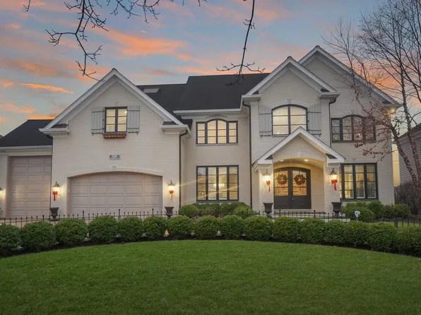 3156 Treesdale Ct, Naperville, IL 60564