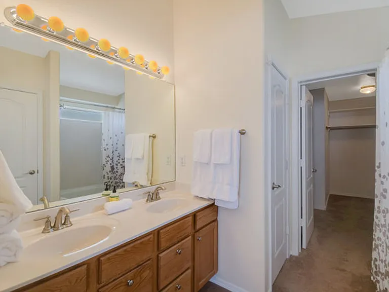 8627 Eagle Creek Dr NE — Photo 15
