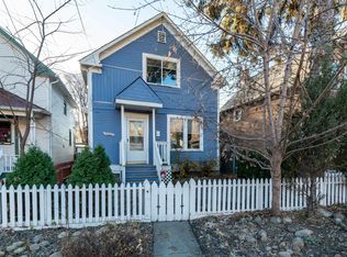 9213 101a Ave NW, Edmonton, AB T5H0C2