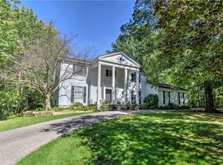 9221 Hilo Farm Dr, Kirtland Hills, OH