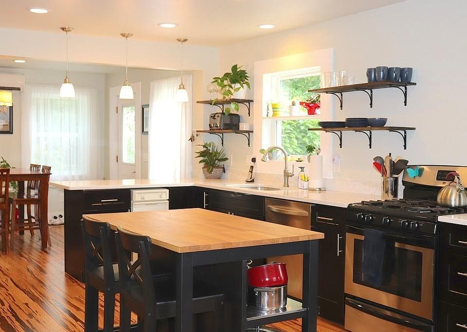 251 Allen St, East Longmeadow, MA 01028 Zillow