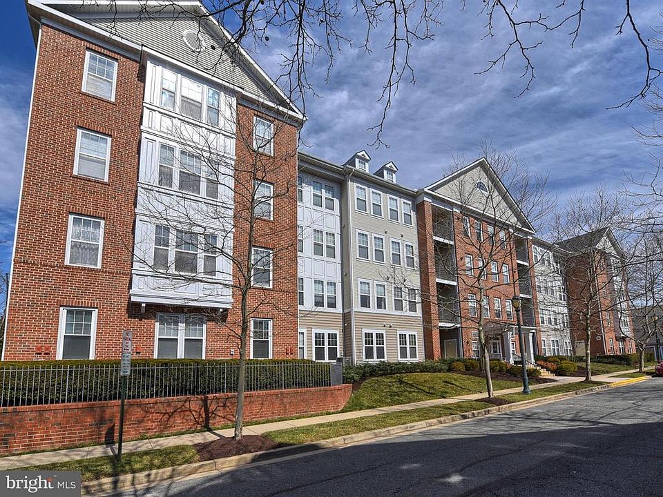 1st image of 531 Lawson Way APT 304