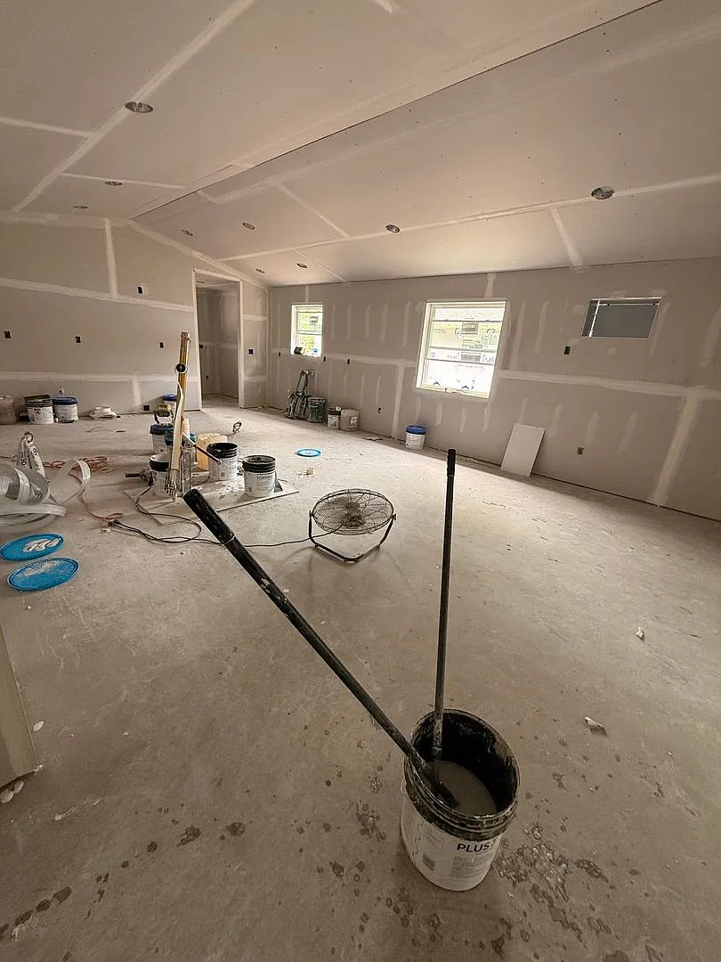 Brand New! 2 Bedroom Single Family Home — Photo 4