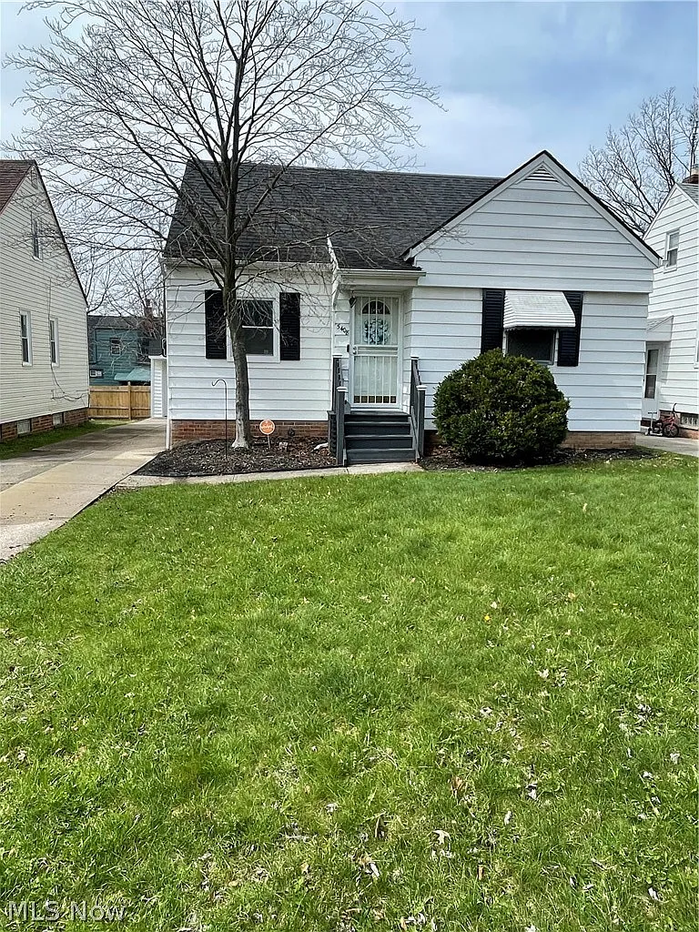 5408 Oakwood Ave photo 1