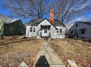 1014 Bertrand St, Manhattan, KS 66502