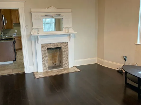 3302 Market St, Oakland, CA 94608