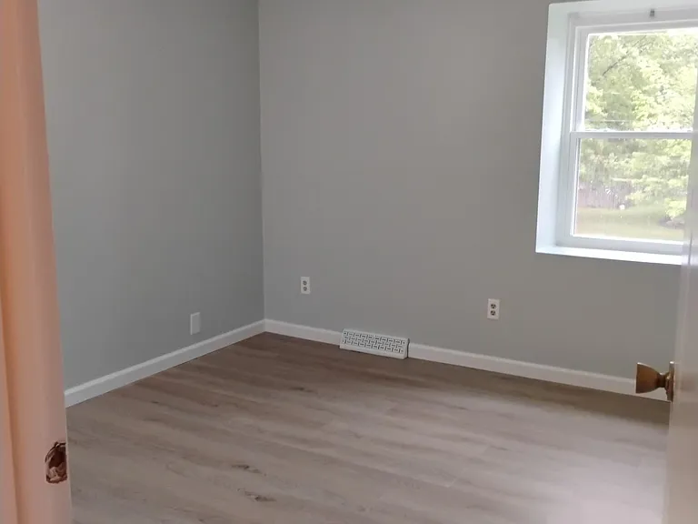 3865 Crestview Ave SE — Photo 9